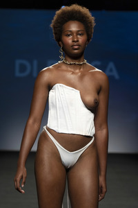 Di Petsa Fashion Show auf der Mercedes-Benz Fashion Week Madrid Spring/Summer 2020