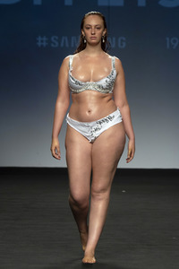 Di Petsa Fashion Show auf der Mercedes-Benz Fashion Week Madrid Spring/Summer 2020