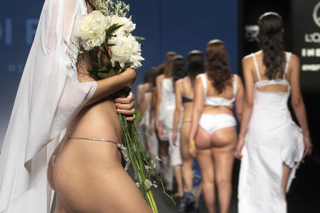 Di Petsa Fashion Show auf der Mercedes-Benz Fashion Week Madrid Spring/Summer 2020