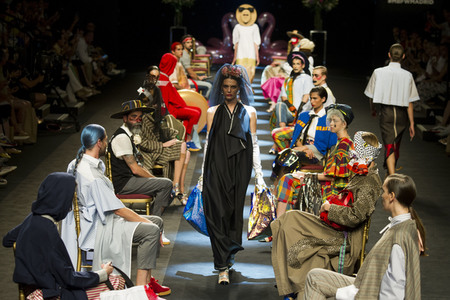 Brain&Beast Fashion Show auf der Mercedes-Benz Fashion Week Madrid Spring/Summer 2020