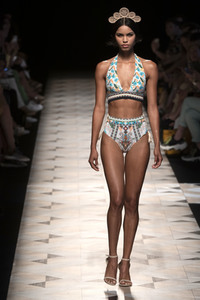 Dolores Cortes Fashion Show auf der Mercedes-Benz Fashion Week Madrid Spring/Summer 2020