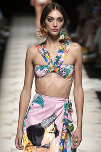 Dolores Cortes Fashion Show auf der Mercedes-Benz Fashion Week Madrid Spring/Summer 2020