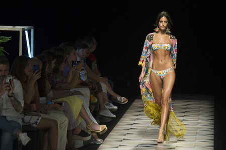 Dolores Cortes Fashion Show auf der Mercedes-Benz Fashion Week Madrid Spring/Summer 2020