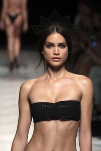 Dolores Cortes Fashion Show auf der Mercedes-Benz Fashion Week Madrid Spring/Summer 2020