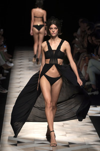 Dolores Cortes Fashion Show auf der Mercedes-Benz Fashion Week Madrid Spring/Summer 2020