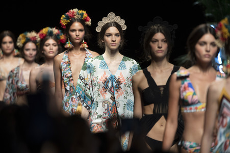 Dolores Cortes Fashion Show auf der Mercedes-Benz Fashion Week Madrid Spring/Summer 2020