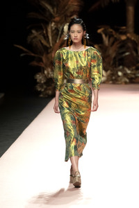 Juan Duyos Fashion Show auf der Mercedes-Benz Fashion Week Madrid Spring/Summer 2020