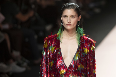 Juan Duyos Fashion Show auf der Mercedes-Benz Fashion Week Madrid Spring/Summer 2020