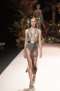 Juan Duyos Fashion Show auf der Mercedes-Benz Fashion Week Madrid Spring/Summer 2020