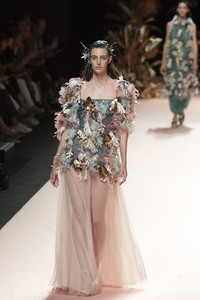 Juan Duyos Fashion Show auf der Mercedes-Benz Fashion Week Madrid Spring/Summer 2020