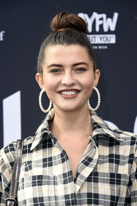 LeGer by Lena Gercke Fashion Show auf der About You Fashion Week in Berlin