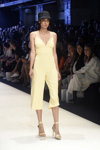 LeGer by Lena Gercke Fashion Show auf der About You Fashion Week in Berlin