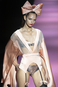 Andres Sarda Fashion Show auf der Mercedes-Benz Fashion Week Madrid Spring/Summer 2020