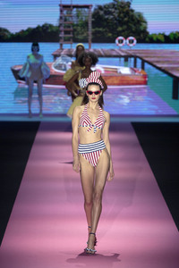 Andres Sarda Fashion Show auf der Mercedes-Benz Fashion Week Madrid Spring/Summer 2020
