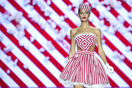 Andres Sarda Fashion Show auf der Mercedes-Benz Fashion Week Madrid Spring/Summer 2020