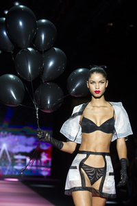 Andres Sarda Fashion Show auf der Mercedes-Benz Fashion Week Madrid Spring/Summer 2020