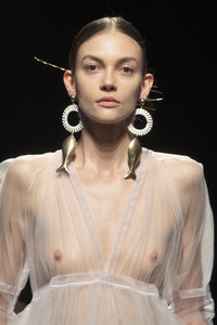 Juan Vidal Fashion Show auf der Mercedes-Benz Fashion Week Madrid Spring/Summer 2020