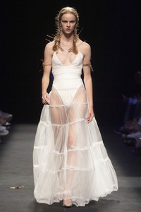 Juan Vidal Fashion Show auf der Mercedes-Benz Fashion Week Madrid Spring/Summer 2020