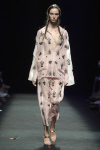 Juan Vidal Fashion Show auf der Mercedes-Benz Fashion Week Madrid Spring/Summer 2020