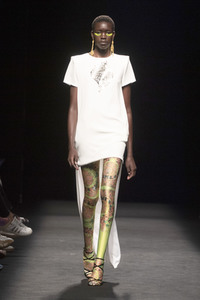 Roberto Diz Fashion Show auf der Mercedes-Benz Fashion Week Madrid Spring/Summer 2020