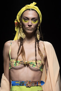 Roberto Diz Fashion Show auf der Mercedes-Benz Fashion Week Madrid Spring/Summer 2020