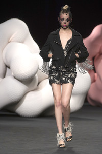 Ana Locking Fashion Show auf der Mercedes-Benz Fashion Week Madrid Spring/Summer 2020