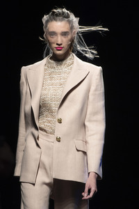 Miguel Marinero Fashion Show auf der Mercedes-Benz Fashion Week Madrid Spring/Summer 2020