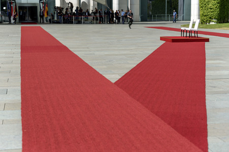 Angela Merkel empfängt Mette Frederiksen in Berlin