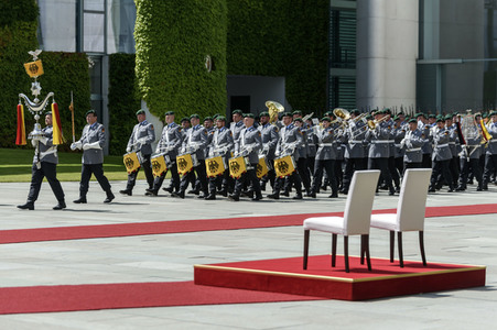 Angela Merkel empfängt Mette Frederiksen in Berlin