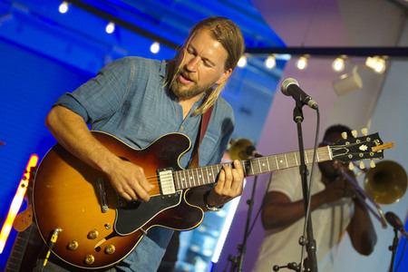 Showcase von The Teskey Brothers in Berlin