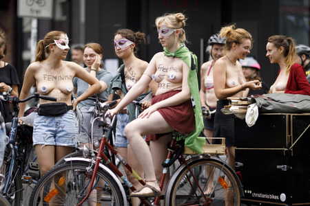 Cologne Naked Bike Ride 2019 in Köln