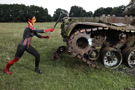 GEEK ART Collection No. 2 - Bodypainting and Transformaking