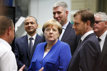 Angela Merkel im Siemens-Werk Görlitz