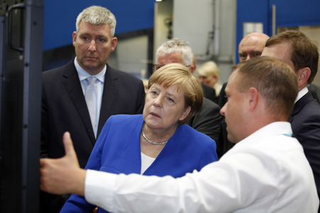 Angela Merkel im Siemens-Werk Görlitz