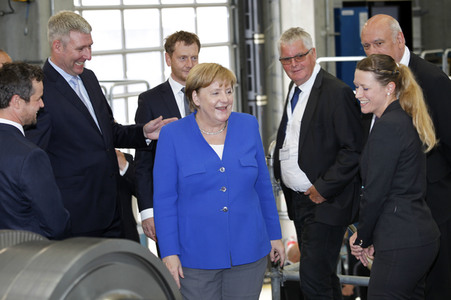 Angela Merkel im Siemens-Werk Görlitz