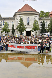 'Fridays for Future' Schülerdemonstration in Berlin