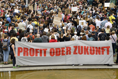 'Fridays for Future' Schülerdemonstration in Berlin