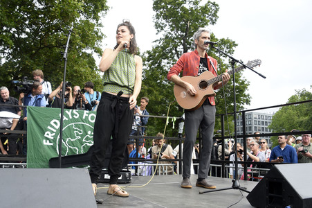 'Fridays for Future' Schülerdemonstration in Berlin