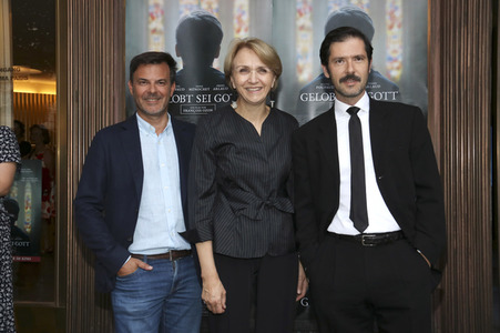 Filmpremiere 'Gelobt sei Gott' in Berlin