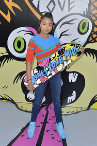 Start der Kampagne 'Bones Love Milk' in Huntington Beach