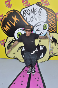 Start der Kampagne 'Bones Love Milk' in Huntington Beach