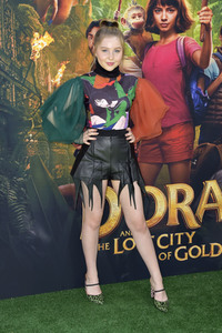 Filmpremiere 'Dora und die goldene Stadt' in Los Angeles