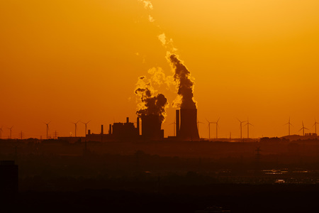 Symbolfoto Kohlestrom und Klimawandel