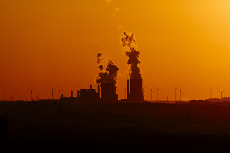Symbolfoto Kohlestrom und Klimawandel