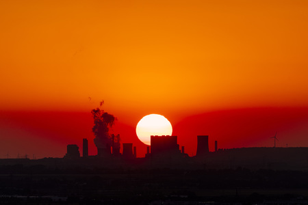 Symbolfoto Kohlestrom und Klimawandel