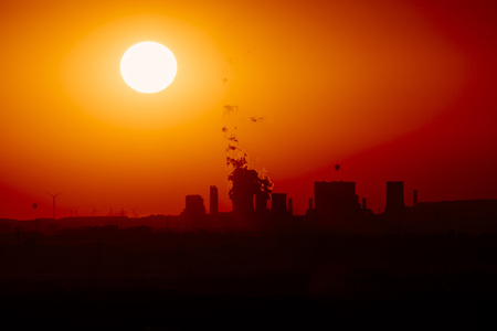 Symbolfoto Kohlestrom und Klimawandel