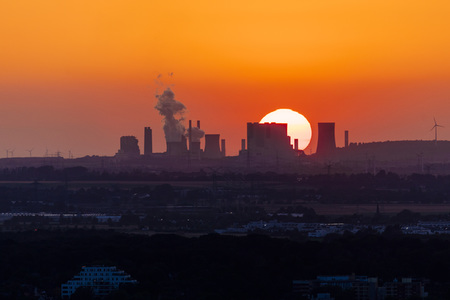 Symbolfoto Kohlestrom und Klimawandel