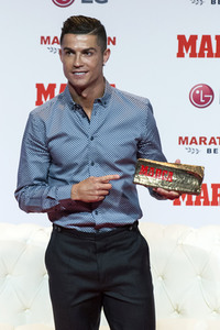 Cristiano Ronaldo erhält den Marca Leyenda Award in Madrid