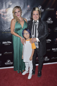 Filmpremiere 'IIlluminated' in Los Angeles