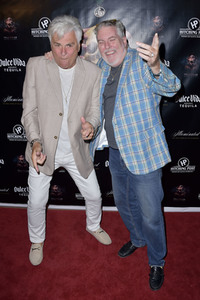 Filmpremiere 'IIlluminated' in Los Angeles